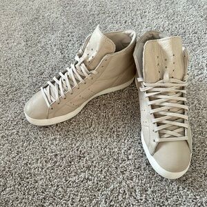 Adidas Original Super Skate Beige High-Top Sneakers